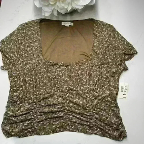 2 ITEM SALE Aeropostale floral ruched crop top Size XL NWT + J CREW bracelet - Picture 4 of 8